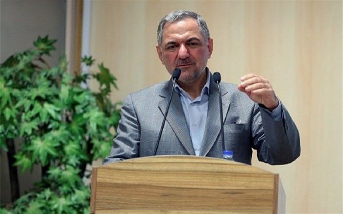خبرنگاران با تبدیل آموزش و پرورش به گفتمان اصلی ملت و دولت، کمک شایانی به آن کرده اند