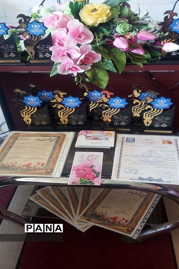 جلسه تقدیر از خبرنگاران برتر  پانا کاشمر