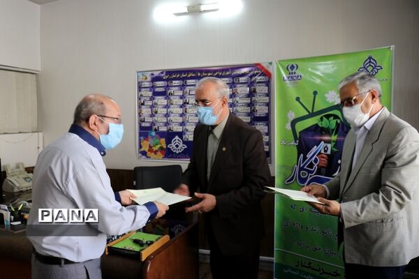 مراسم گرامیداشت روز خبرنگار در سازمان دانش‌آموزی خراسان رضوی