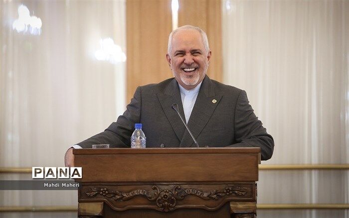 ظریف: صادقانه کوشیدیم صدای منتقدان را بشنویم و پاسخگو باشیم