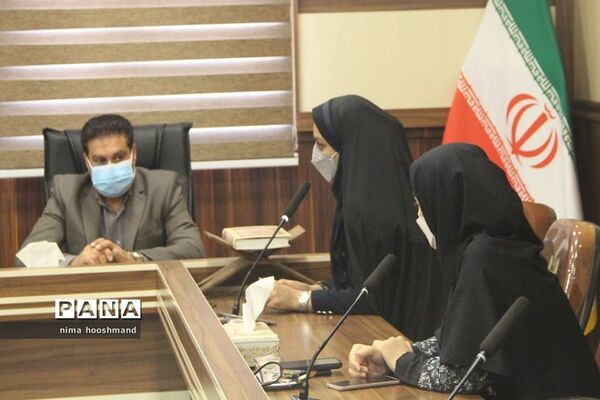تجلیل از خبرنگاران فعال پانا ناحیه یک شهرری به مناسبت روز خبرنگار