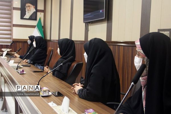 تجلیل از خبرنگاران فعال پانا ناحیه یک شهرری به مناسبت روز خبرنگار