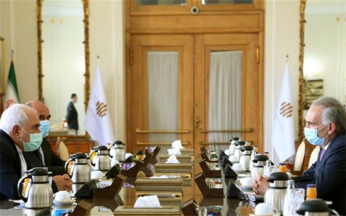 جامعه جهانی در حمایت از حل سیاسی بحران افغانستان موضع صریحی بگیرد