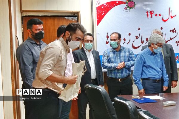 آیین تجلیل از خبرنگاران بمناسبت روز خبرنگار در شهرستان امیدیه
