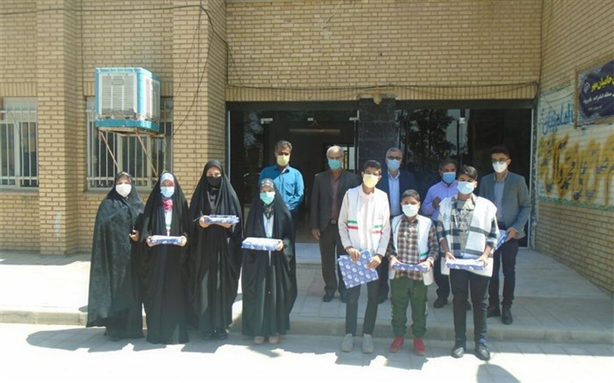برگزاری مراسم تجلیل از خبرنگاران خبرگزاری پانا در منطقه امامزاده ( بادرود )