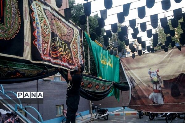 آماده سازی نمایشگاه «غنچه های خونین» در روستای باقرآباد قم