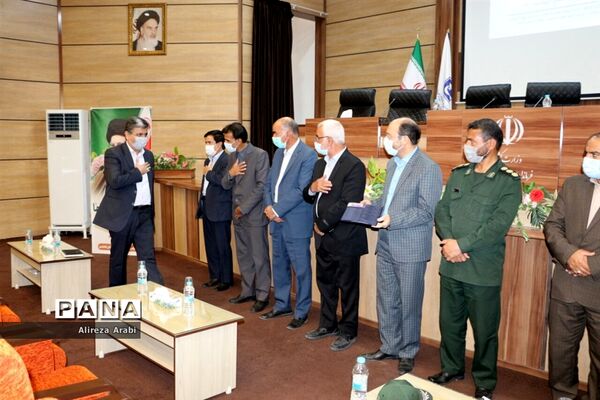 مراسم تجلیل از فعالان رسانه شهرستان کاشمر
