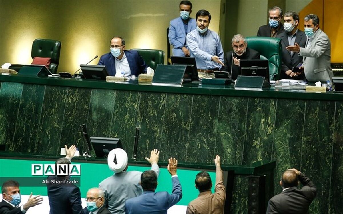 نمایندگان به لغو بررسی طرح «صیانت» رای ندادند