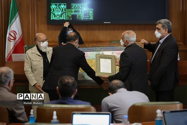 تودیع پیروز حناچی شهردار سابق تهران