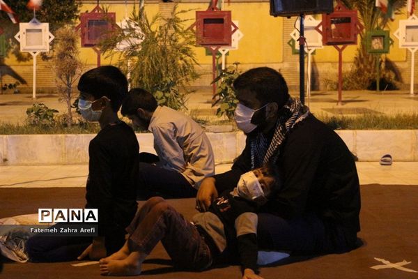 آغاز عزاداری دهه اول محرم در گلزار شهدای زابل