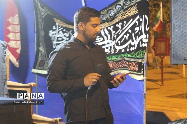 آغاز عزاداری دهه اول محرم در گلزار شهدای زابل