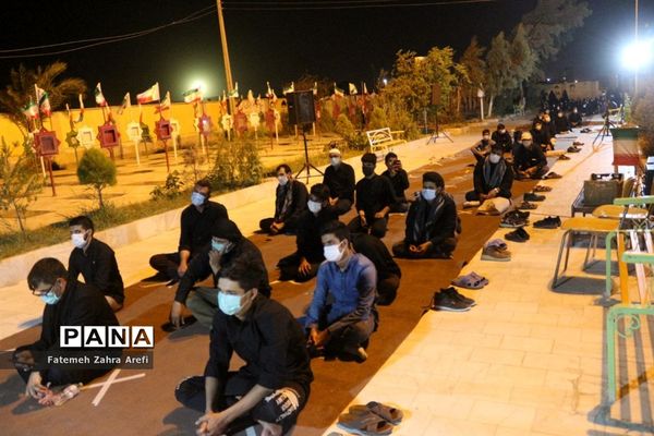 آغاز عزاداری دهه اول محرم در گلزار شهدای زابل