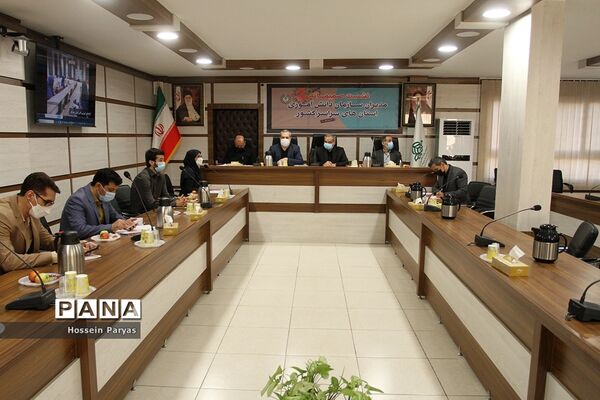 نشست صمیمانه مدیران سازمان دانش آموزی استان‌های سراسر کشور