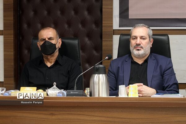 نشست صمیمانه مدیران سازمان دانش آموزی استان‌های سراسر کشور