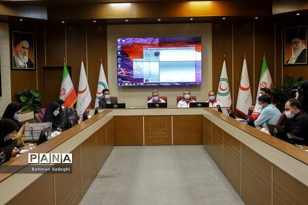 بازدید خبرنگاران از سازمان امداد و نجات جمعیت هلال احمر