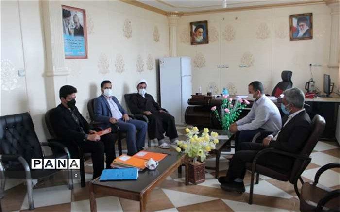 ارتقای سواد رسانه‌ای درباره ابزار و فناوری‌های نوین از وظایف رسانه‌ها و روابط عمومی‌هاست