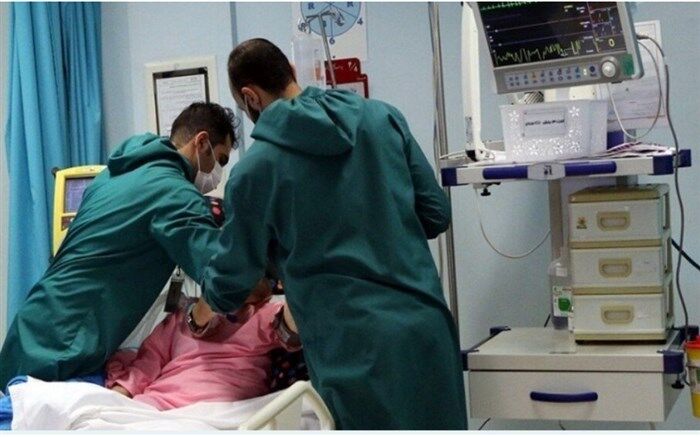 روزانه به ۲ هزار نفردر رباط کریم واکسن تزریق می شود