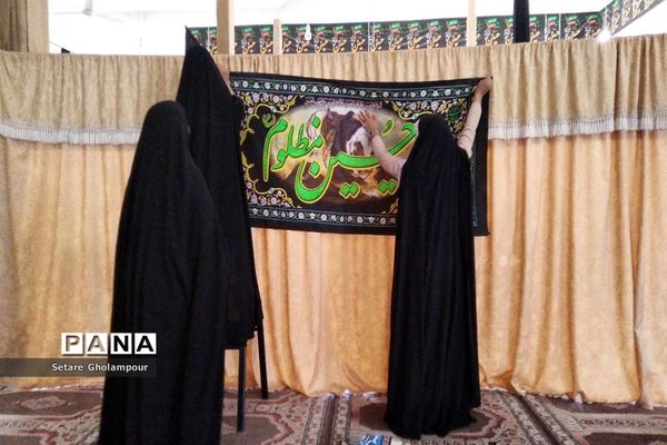 مراسم عزاداری دهه اول ماه محرم در درمیان