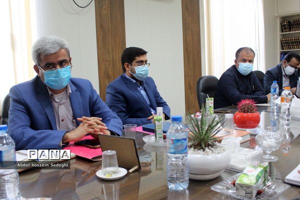 جلسه میزکار شهرستان‌ها و مناطق معاونت پرورشی و فرهنگی آموزش و پرورش استان بوشهر