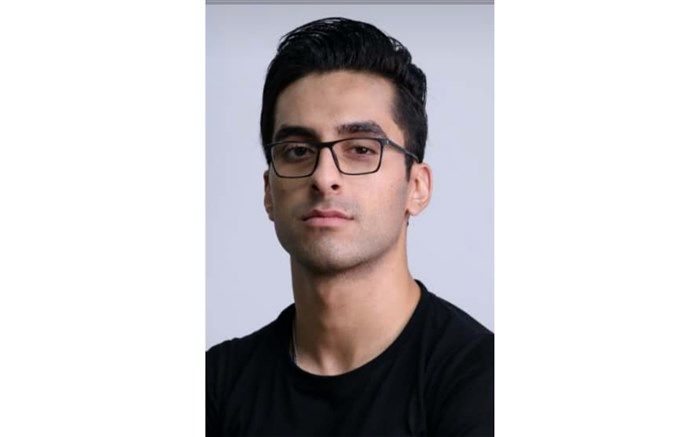 رتبه یک کنکور انسانی: جدیت و پشتکار مداوم، عامل موفقیتم در کسب رتبه‌ برتر بود