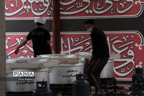 برگزاری طرح ملی نذرواره  ۷۲ خوان احسان حسینی