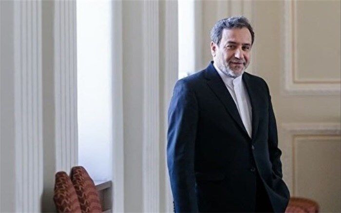 پاسخ عراقچی به وزیر خارجه انگلیس: آمریکا مانع آزادی ۱۰ زندانی شد