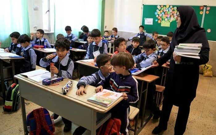 چگونه امنیت را در فضای مجازی برای دانش‌‌آموزان خود فراهم کنیم؟