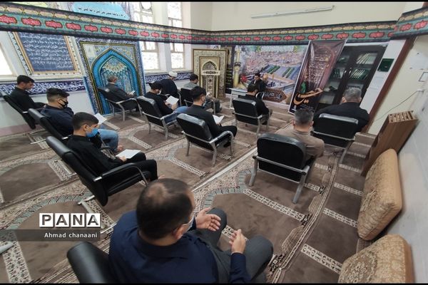 تجلیل از نفرات برتر مسابقات قرآنی کشور در آموزش و پرورش کارون