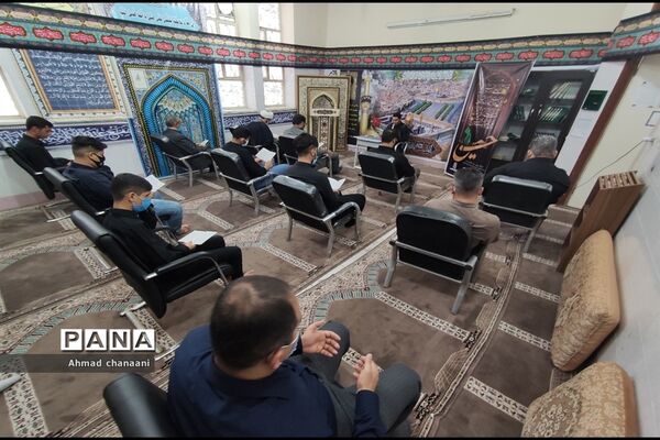 تجلیل از نفرات برتر مسابقات قرآنی کشور در آموزش و پرورش کارون