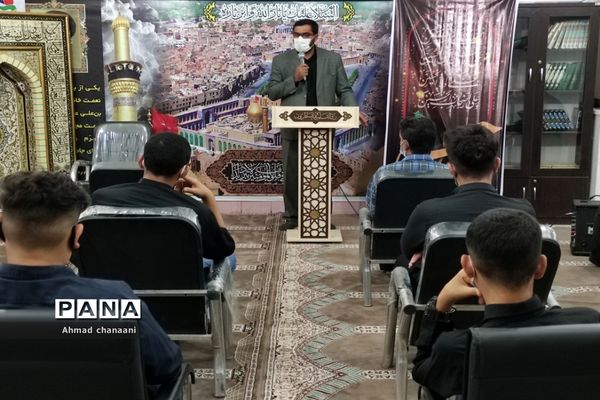 تجلیل از نفرات برتر مسابقات قرآنی کشور در آموزش و پرورش کارون