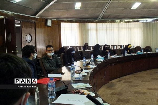 دومین نشست انجمن صلح و حقوق بشر جوانان ایران