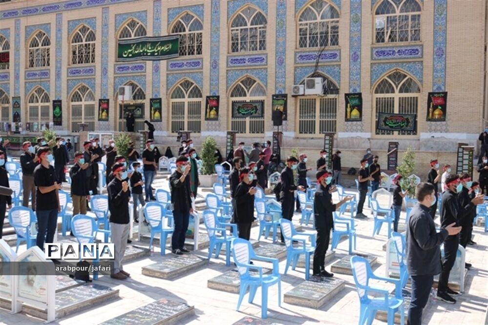 برگزاری سوگواره  احلی من العسل در جوار مرقد حاج قاسم سلیمانی