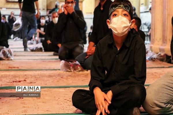 عزاداری شب پنجم محرم در حسینیه اعظم زنجان