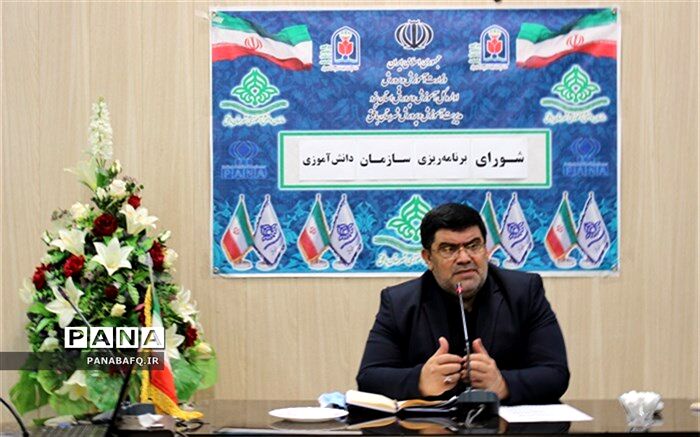 حرکت و فعالیت سازمان دانش‌آموزی بافق در سال تحصیلی 1400-1399 قابل تقدیر بوده است
