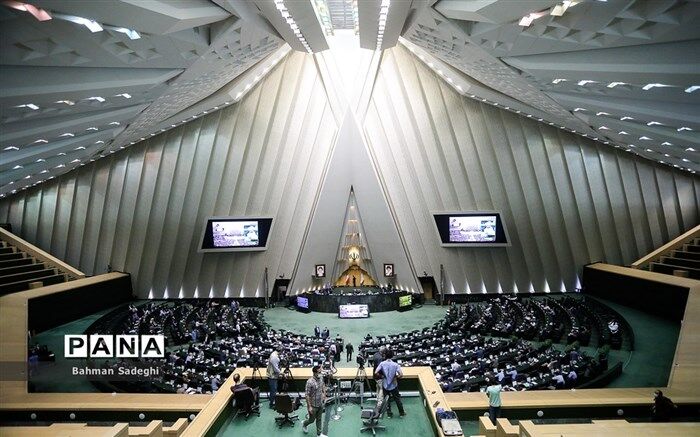 نمایندگان از اظهارنظر درباره افغانستان منع شده‌اند؟