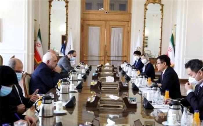 ظریف: ایران از شورای هماهنگی انتقال صلح‌آمیز قدرت در افغانستان حمایت می‌کند