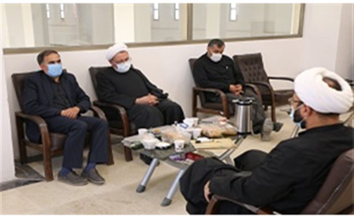 همکاری موسسه تنظیم و نشر آثار امام خمینی(ره) با اداره کل حفظ آثار دفاع مقدس قم