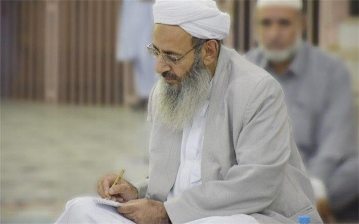 مولانا عبدالحمید به طالبان تبریک گفت!