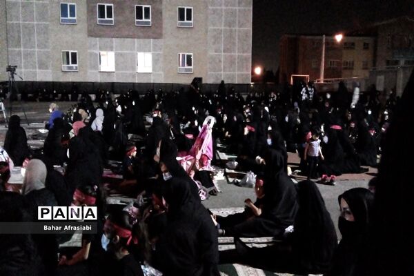 برگزاری  مراسم شب تاسوعای حسینی در شهرک آبشناسان شهرستان رباط کریم