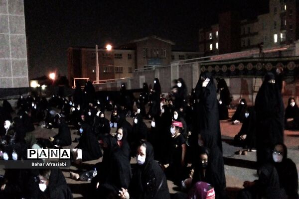 برگزاری  مراسم شب تاسوعای حسینی در شهرک آبشناسان شهرستان رباط کریم
