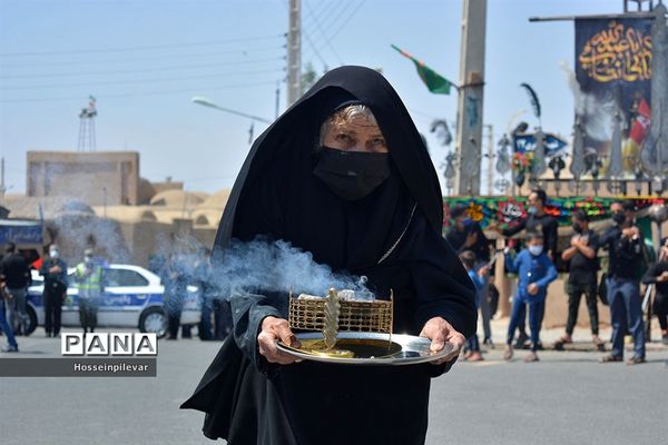 ظهر تاسوعا در هیات محبان شهرستان خوسف