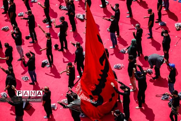 عزاداری تاسوعا حسینی در  امامزاده صالح(ع)