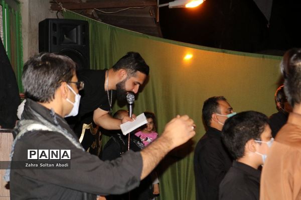 شور حسینی مردم ایرانشهر در شب عاشورای حسینی