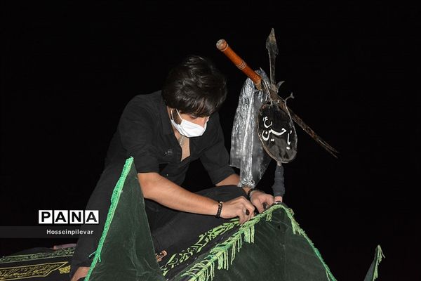 آماده‌سازی نخل عزاداری در شهرستان خوسف