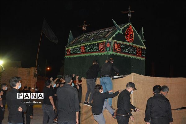 آماده‌سازی نخل عزاداری در شهرستان خوسف