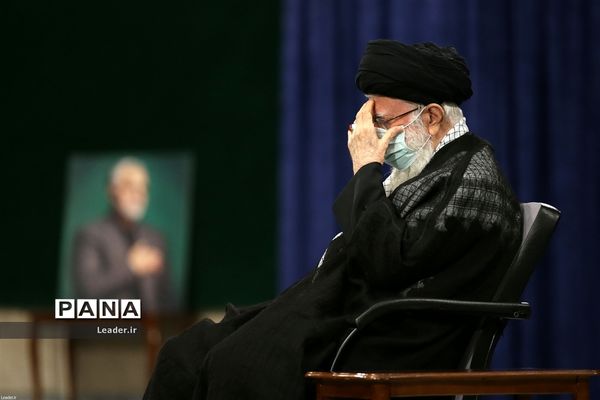 مراسم عزاداری شب عاشورای حسینی در حسینیه امام خمینی(ره)