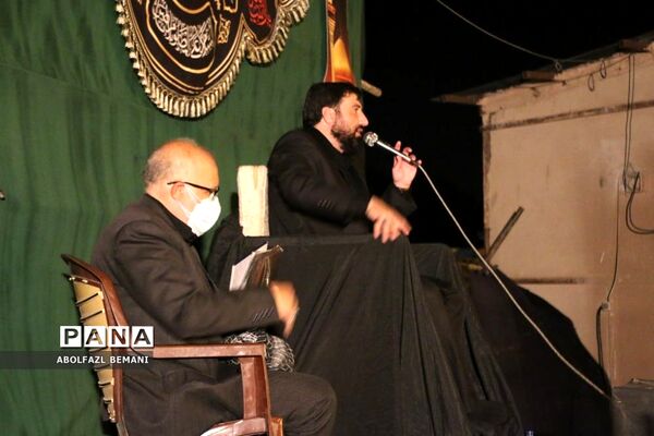 عزاداری شب عاشورا در یادمان شهدای کوه خضر نبی قم