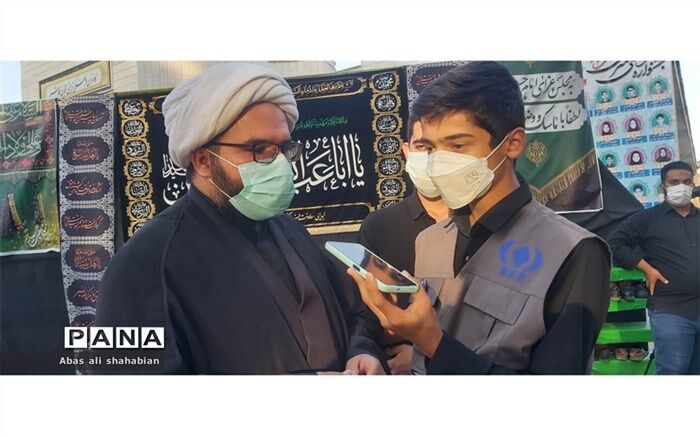 والدین باید برای رشد فرهنگی و معنوی فرزندانشان هزینه کنند