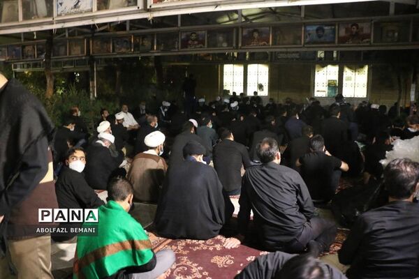 عزاداری شام غریبان شهدای کربلا در قم