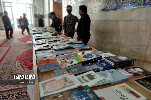 برگزاری نماز جمعه در محل زیارتگاه امامزاده سید حمزه کاشمر